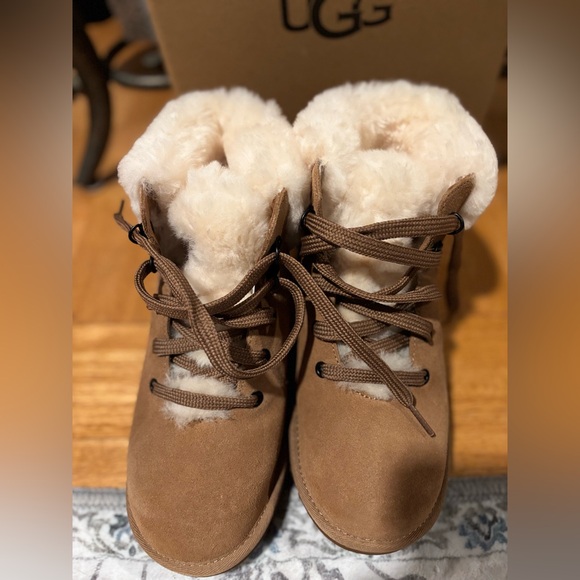 🆕 UGG Classic Mini Alpine Bootie🥰 - Picture 14 of 16